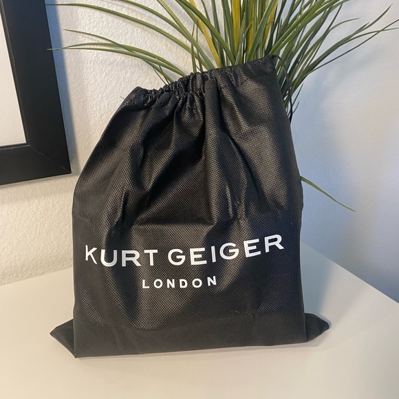 NWT Kurt Geiger Patent Leather Brixton Drench Bag - Picture 9 of 13